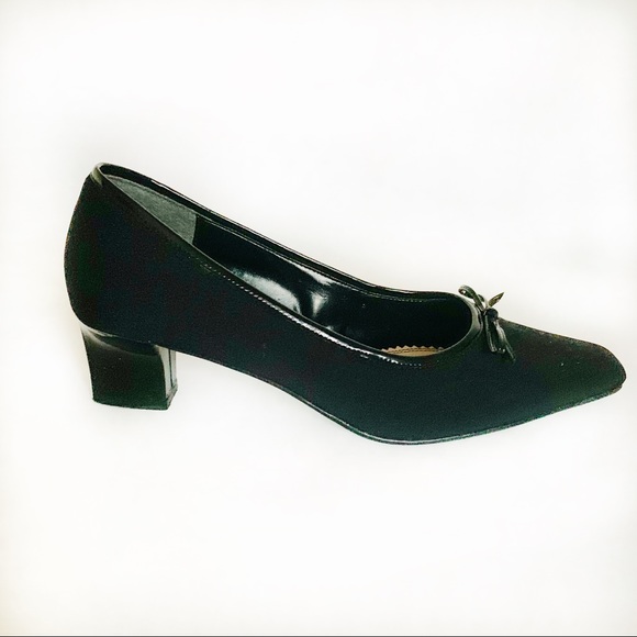 Naturalizer Classic Black Pumps with Bow Accent 9M - Picture 2 of 8